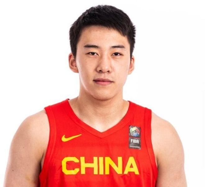 王俊杰未来三大规划浮出水面，挑战上限为目标，不考虑打CBA